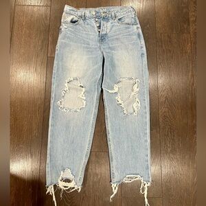 Ariat- Light Washed Ripped Jeans Sz29